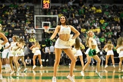Oregon vs Portland Prediction 12/17/25 College Basketball Picks Today