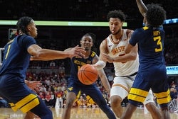 West Virginia vs Cincinnati Prediction 1/6/26 College Basketball Picks Today