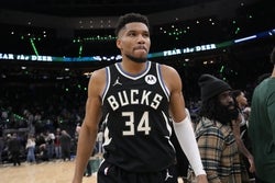 Bucks vs Mavericks Prediction 1/25/26 NBA Picks Today