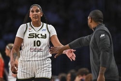 Sky vs Storm Prediction 7-15-26 WNBA Picks