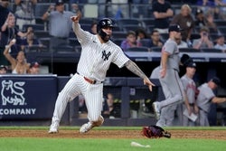 Blue Jays vs Yankees Prediction 8/14/26 MLB Picks Today