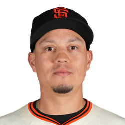 Wilmer Flores logo
