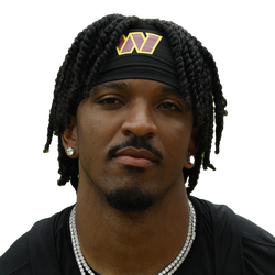 Jayden Daniels logo