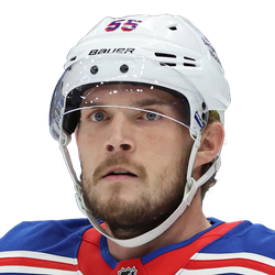 Ryan Lindgren