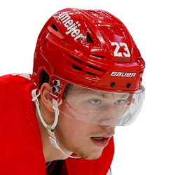Lucas Raymond