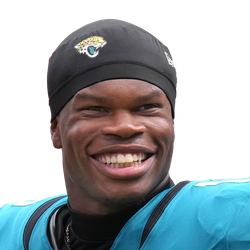 Travis Hunter logo