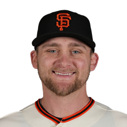 Keaton Winn (R) logo