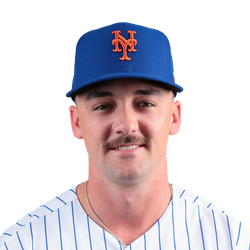 Austin Warren (R) logo