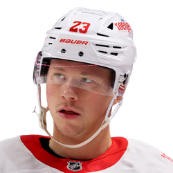 Lucas Raymond