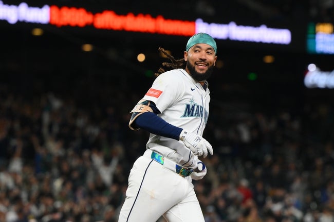 New York Yankees vs Seattle Mariners Prediction 5/14/25 MLB Picks New York Yankees vs Seattle Mariners Prediction 5/14/25 MLB Picks